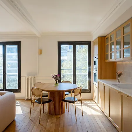 Rive Gauche Light And Elegance Appartamento